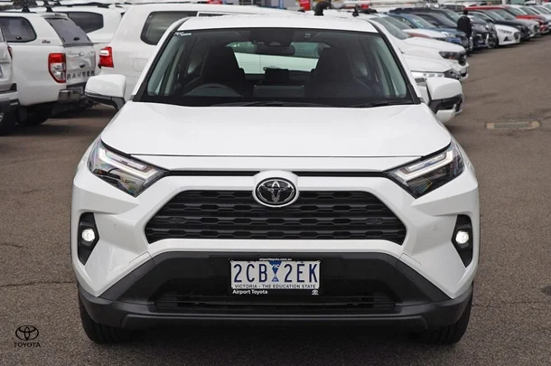 2024 Toyota Rav4 Hybrid GX-2WD image 9