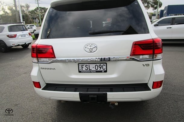 2021 Toyota Landcruiser Sahara image 4