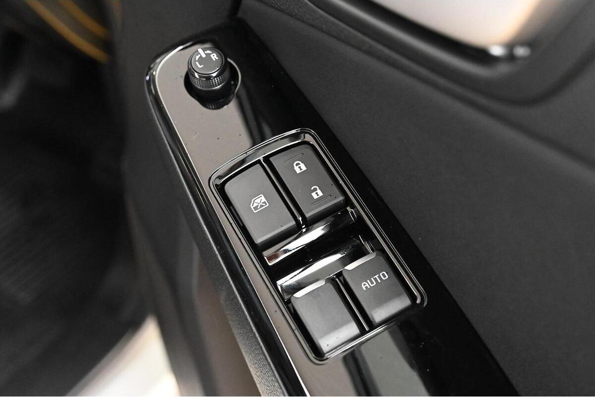 2024 Mazda BT-50 XT TF Auto 4x2 image 16