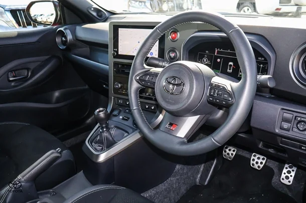 2024 Toyota GR Yaris GT image 6