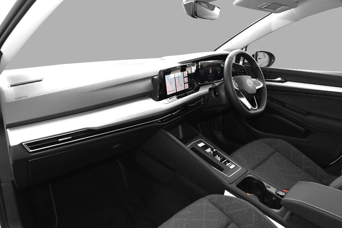 2024 Volkswagen Golf 110TSI Life 8 Auto MY24 image 6