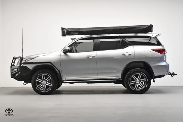 2022 Toyota Fortuner GX image 4