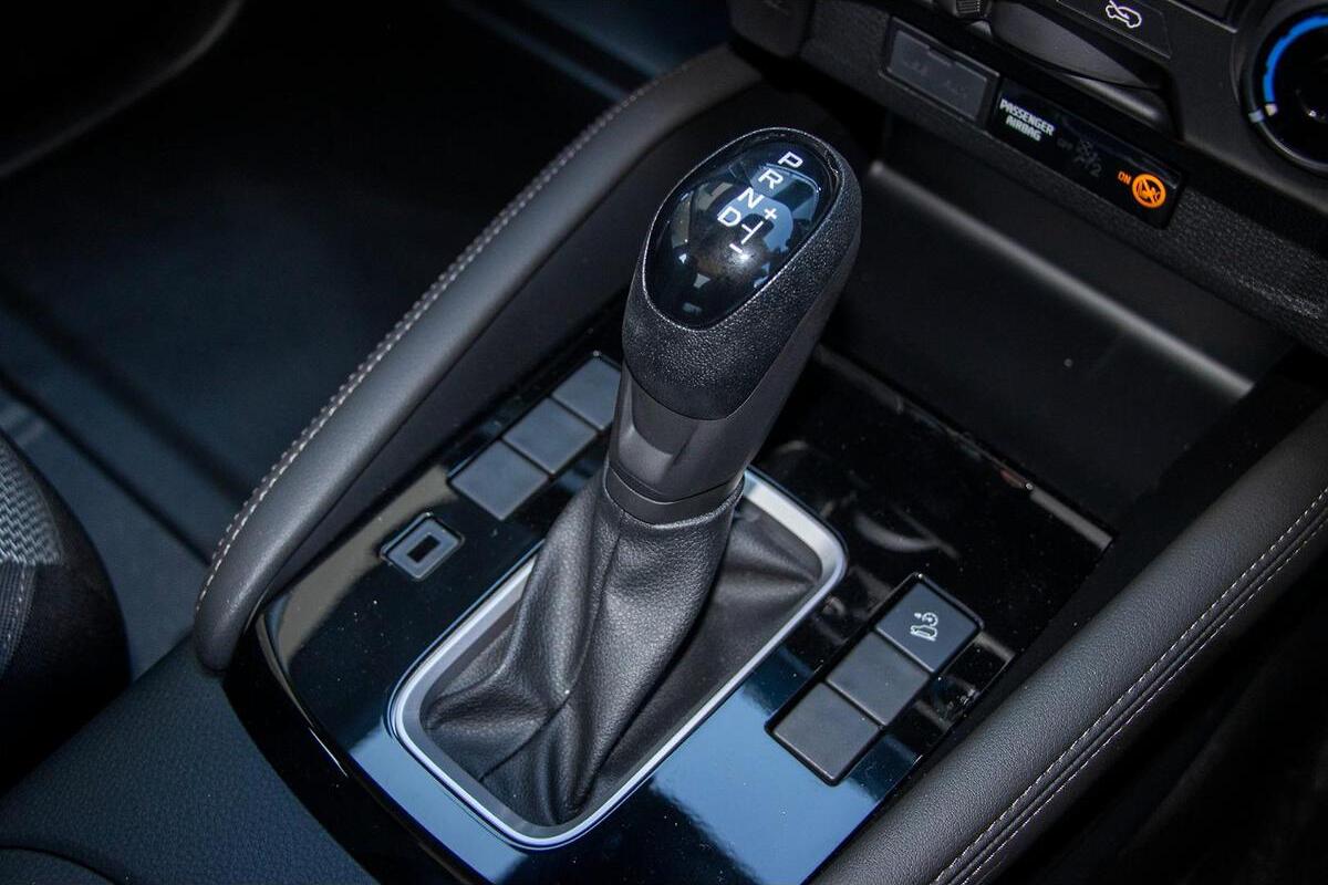 2024 Mazda BT-50 XT TF Auto 4x2 image 16