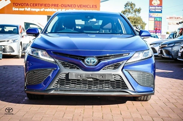 2022 Toyota Camry Hybrid Ascent Sport image 3