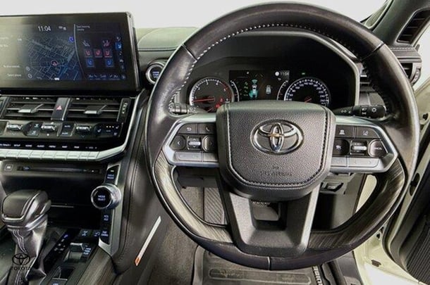 2022 Toyota LANDCRUISER Sahara ZX image 20