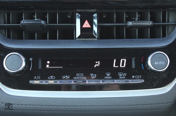 2023 Toyota Corolla Cross Petrol GX image 19