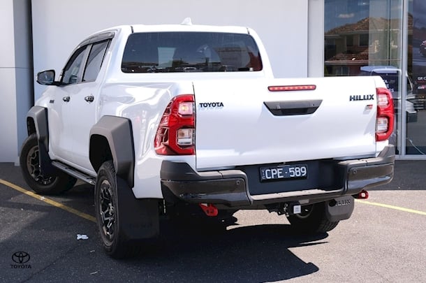 2023 Toyota Hilux GR Sport image 4