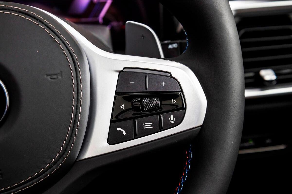 2025 BMW X7 M60i G07 LCI Auto 4x4 image 18