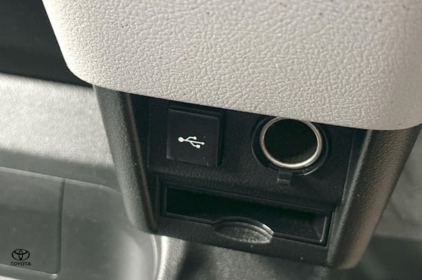 2021 Toyota Hiace LWB image 26