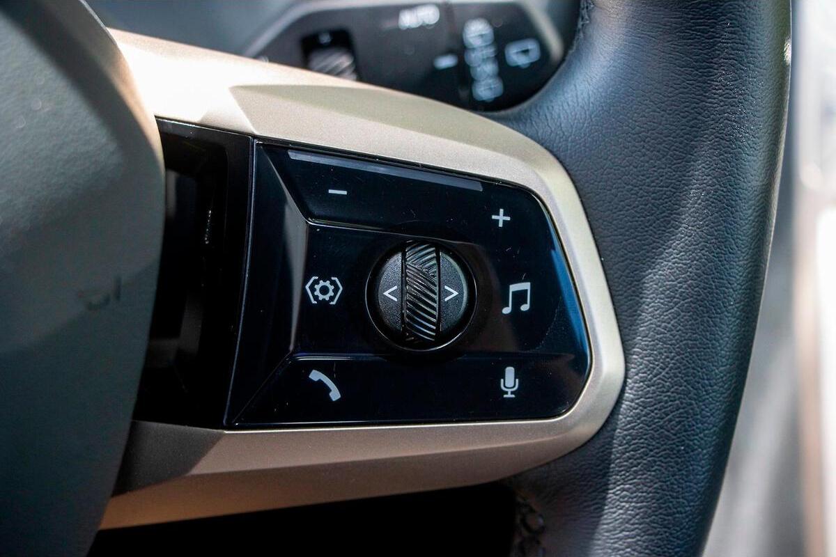 2025 BMW iX xDrive50 Sport I20 Auto AWD image 12