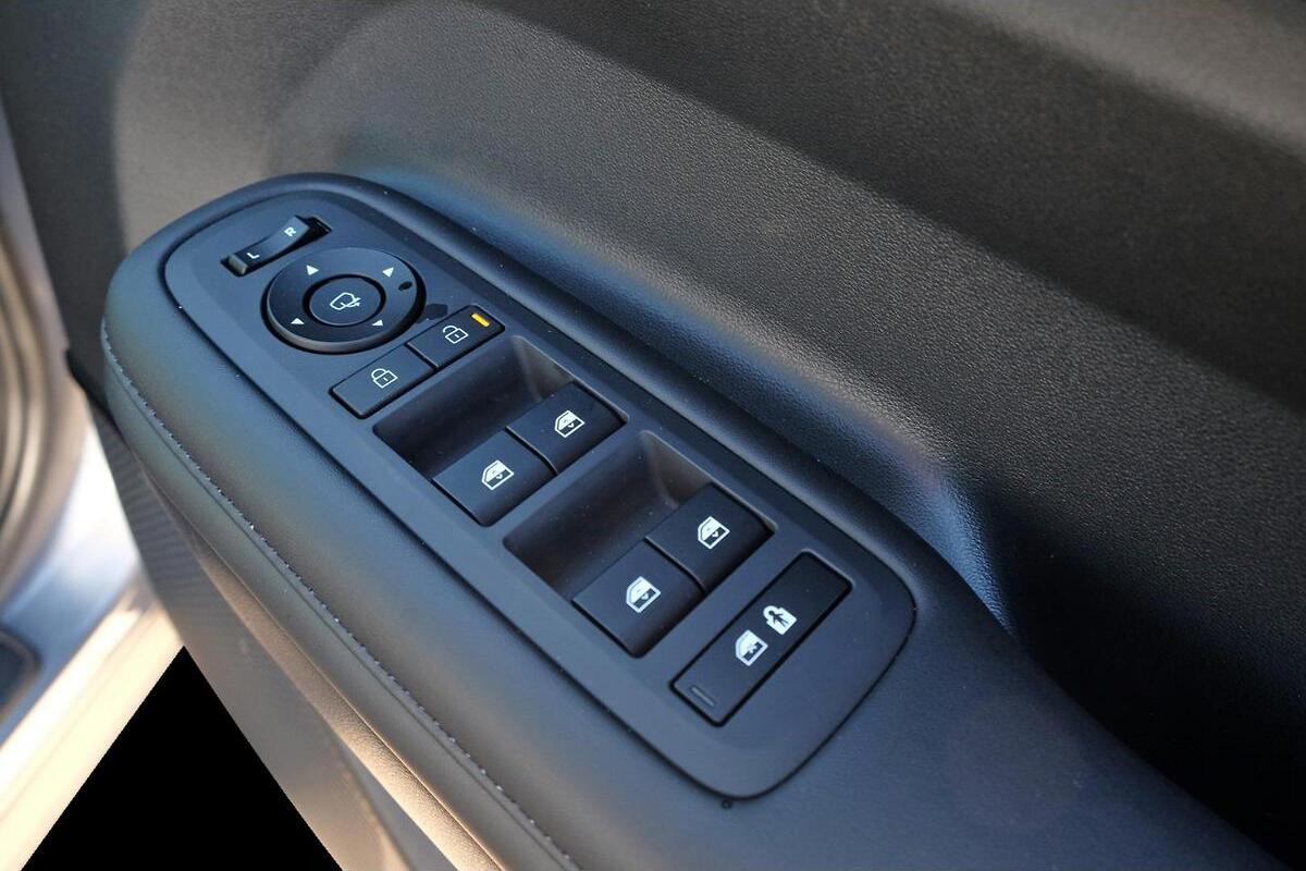 2024 Hyundai Santa Fe Hybrid Calligraphy Auto AWD MY25 image 16