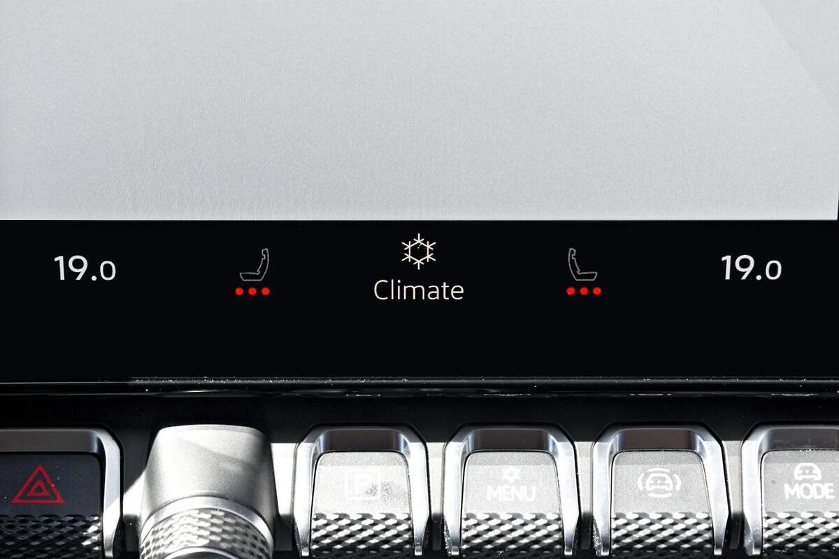 2024 Volkswagen Amarok TDI500 Style NF Auto 4MOT MY23 Dual Cab image 13