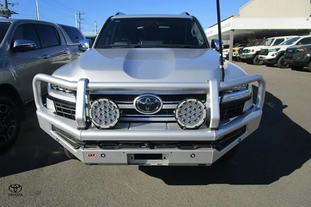 2022 Toyota Landcruiser Sahara image 5
