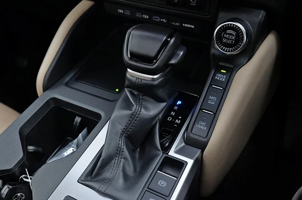 2024 Toyota PRADO Kakadu image 11