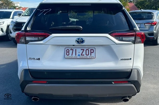 2020 Toyota Rav4 Hybrid GXL-2WD image 5