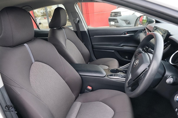 2023 Toyota Camry Hybrid Ascent image 11