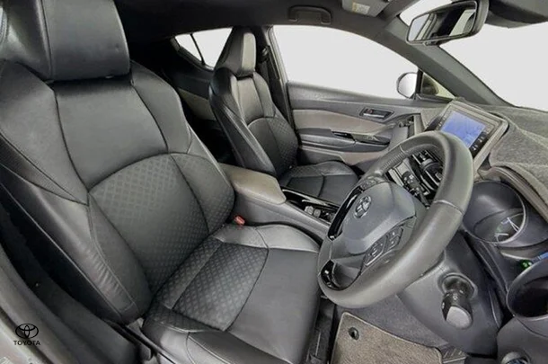 2021 Toyota C-HR Hybrid Koba 2WD image 12