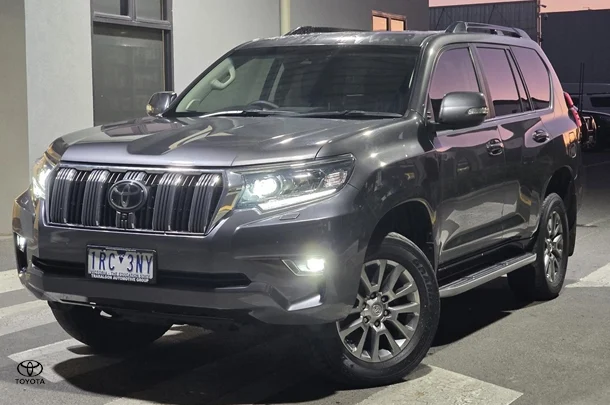 2019 Toyota Prado VX image 4