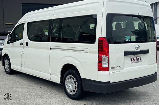2021 Toyota Hiace SLWB image 5