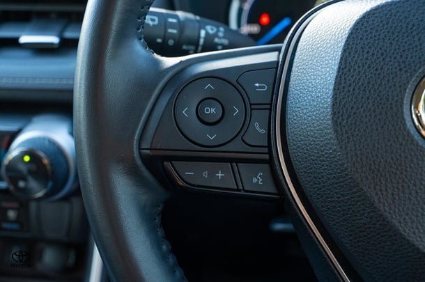 2022 TOYOTA RAV4 Hybrid Cruiser-AWD image 19