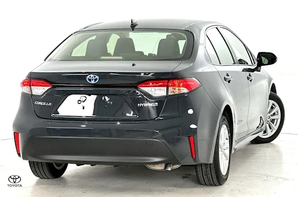 2023 Toyota Corolla Sedan Hybrid Ascent Sport image 9
