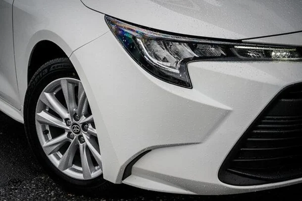 2024 Toyota Corolla Sedan Ascent Sport image 2