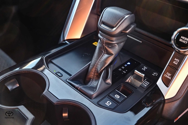 2023 Toyota Landcruiser GXL image 18