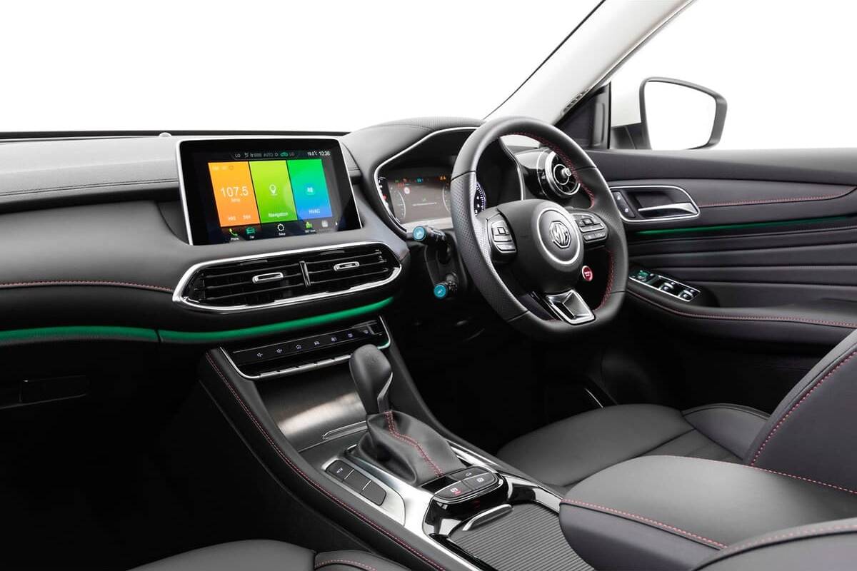 2024 MG HS Essence X Auto AWD MY24 image 9