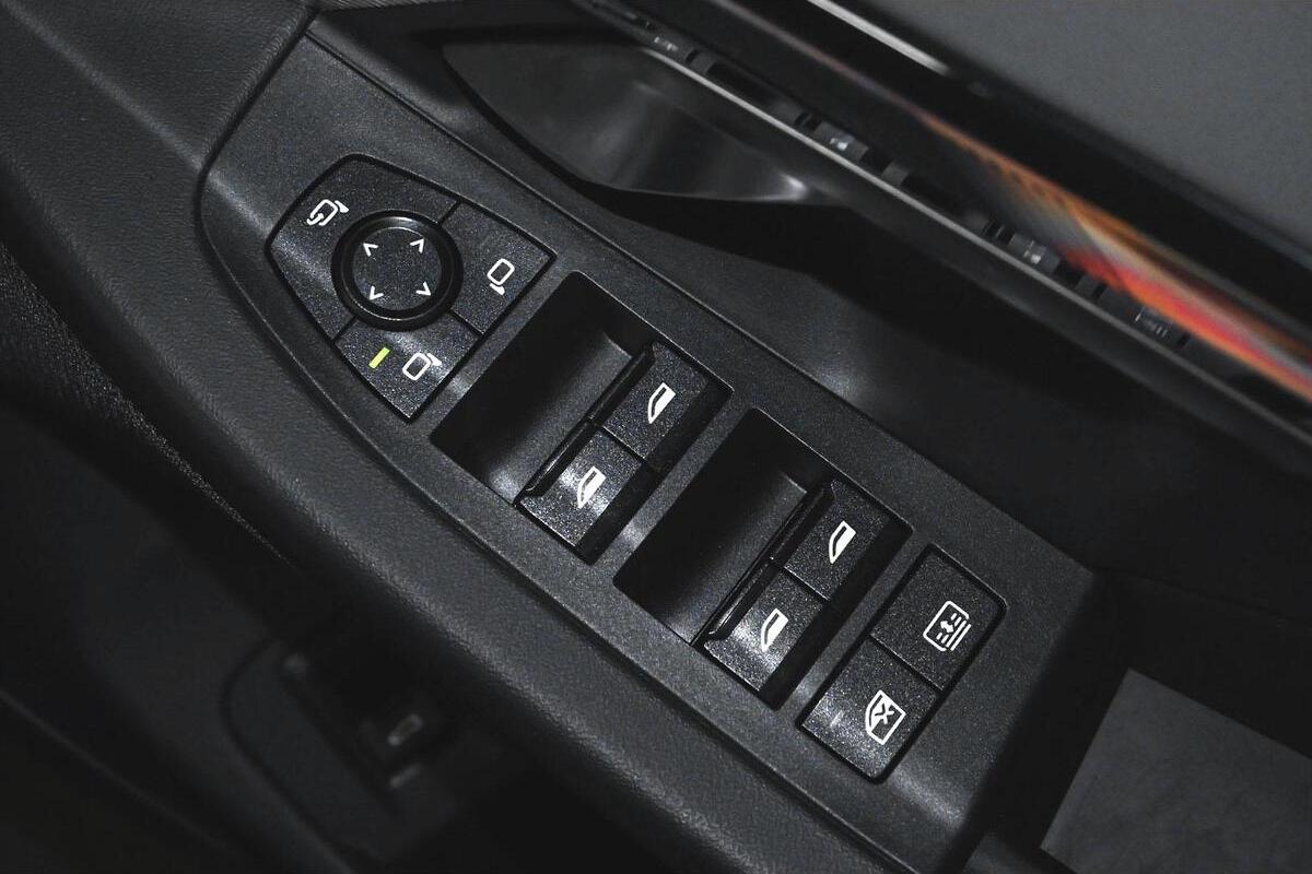 2024 BMW i5 M60 xDrive G60 Auto AWD image 16