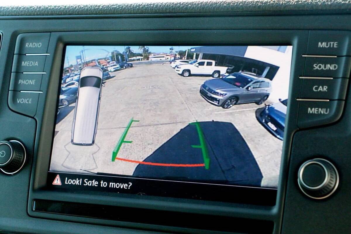 2024 Volkswagen Crafter 35 TDI340 SY1 Medium Wheelbase Manual FWD MY24 image 10