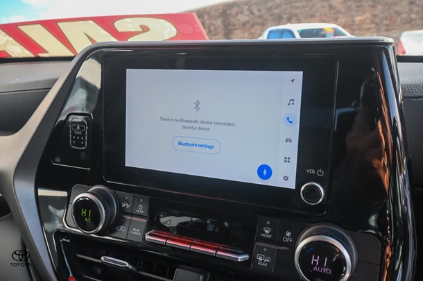 2022 Toyota KLUGER HYBRID GX AWD image 17