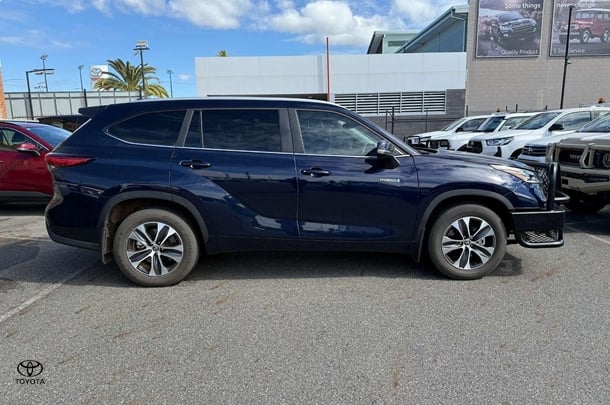 2023 Toyota Kluger Hybrid GXL AWD image 4