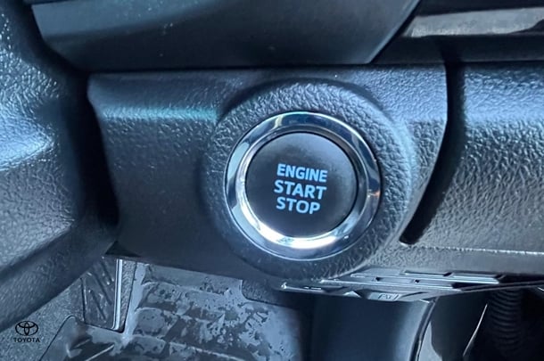2024 Toyota Hilux Rogue image 16
