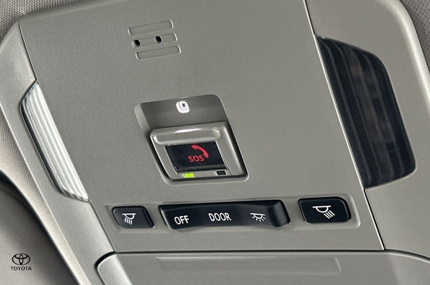 2024 Toyota Kluger Hybrid GX AWD image 31