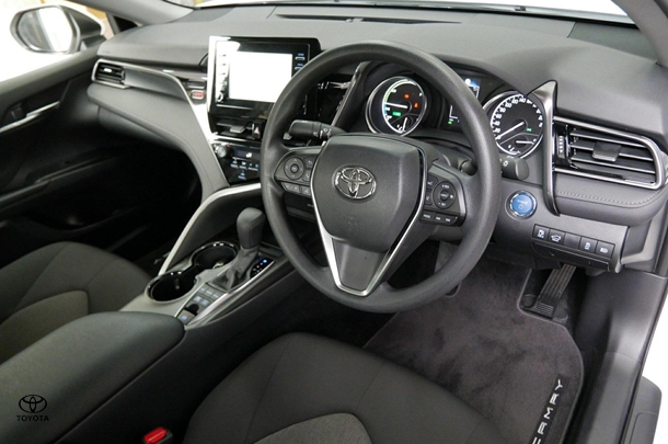 2024 Toyota Camry Hybrid Ascent image 8