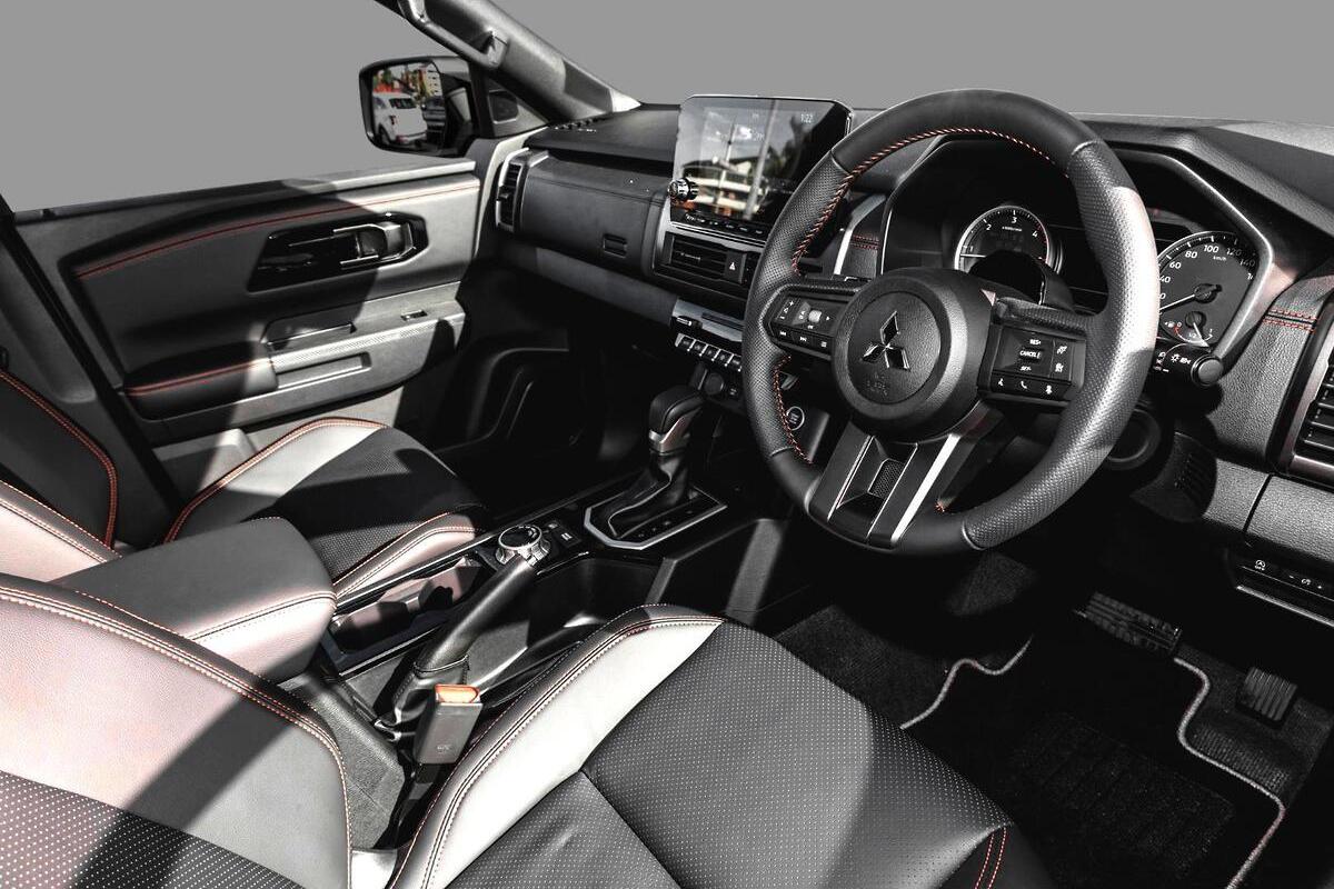 2024 Mitsubishi Triton GSR MV Auto 4X4 MY24.5 Double Cab image 6