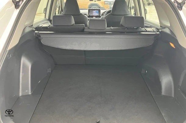 2020 Toyota Rav4 Hybrid GX AWD image 14