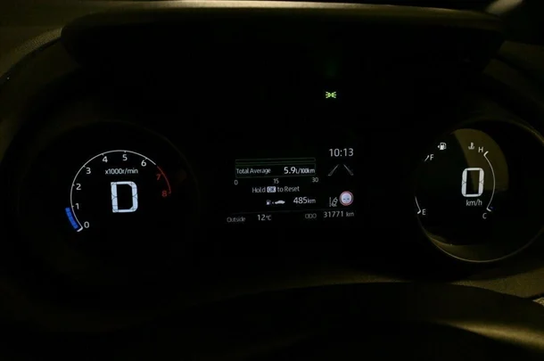 2020 Toyota Yaris SX image 16