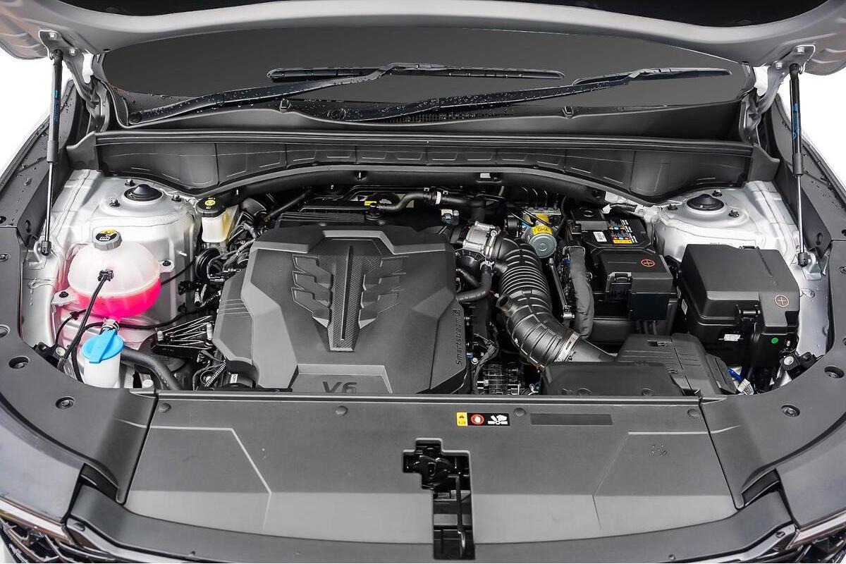 2024 Kia Sorento GT-Line Auto MY25 image 12