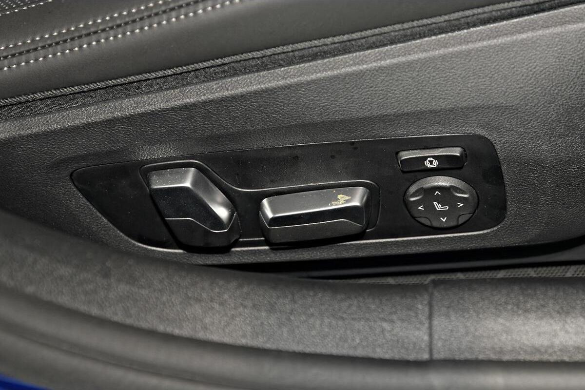 2025 BMW 8 Series 840i M Sport G16 LCI Auto image 14