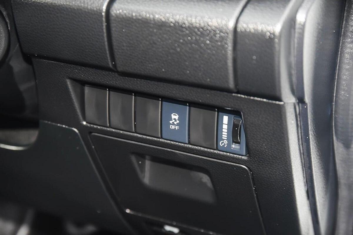 2024 Isuzu D-MAX SX Auto 4x4 MY24 image 13