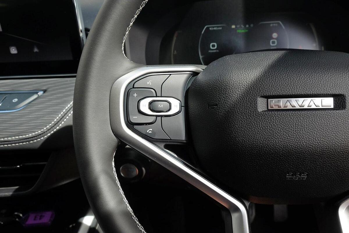 2024 GWM Haval Jolion Ultra Hybrid Auto image 13