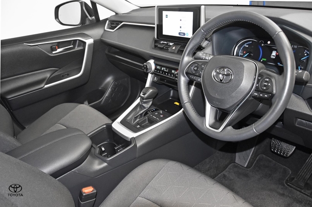 2024 Toyota RAV4 Hybrid GXL-2WD image 9