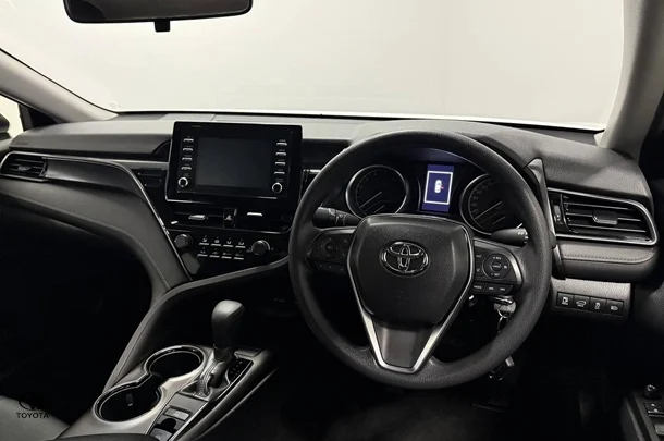 2024 Toyota Camry Ascent image 9
