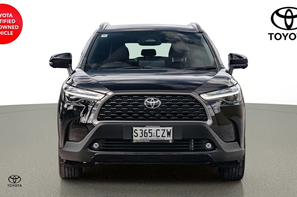 2024 Toyota COROLLA CROSS HYBRID GXL image 2