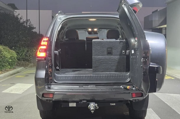 2019 Toyota Prado VX image 29