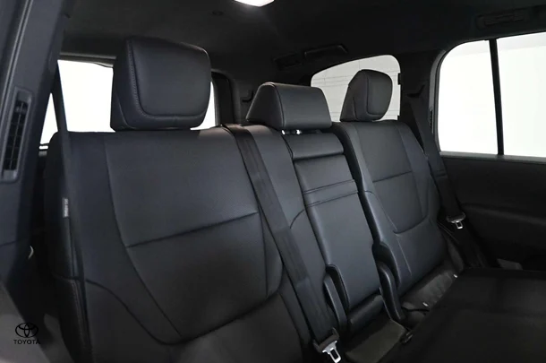 2022 Toyota Landcruiser VX image 20