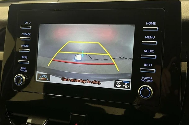 2023 Toyota Camry Hybrid Ascent image 3