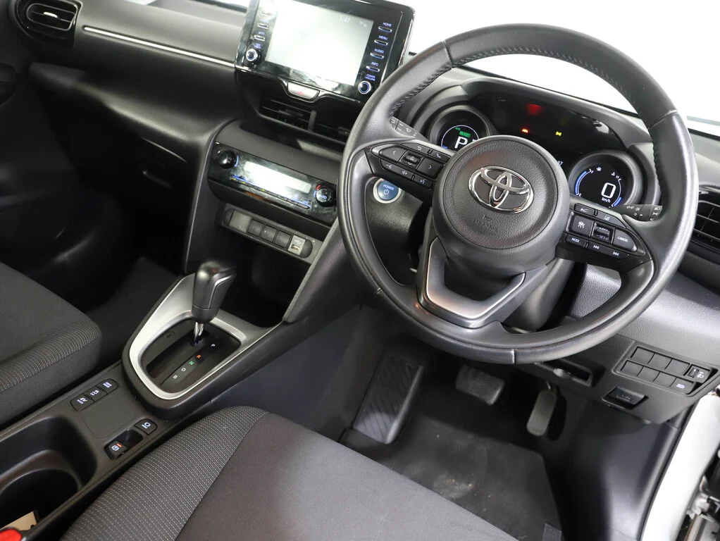 2020 Toyota Yaris Cross Hybrid GX image 20