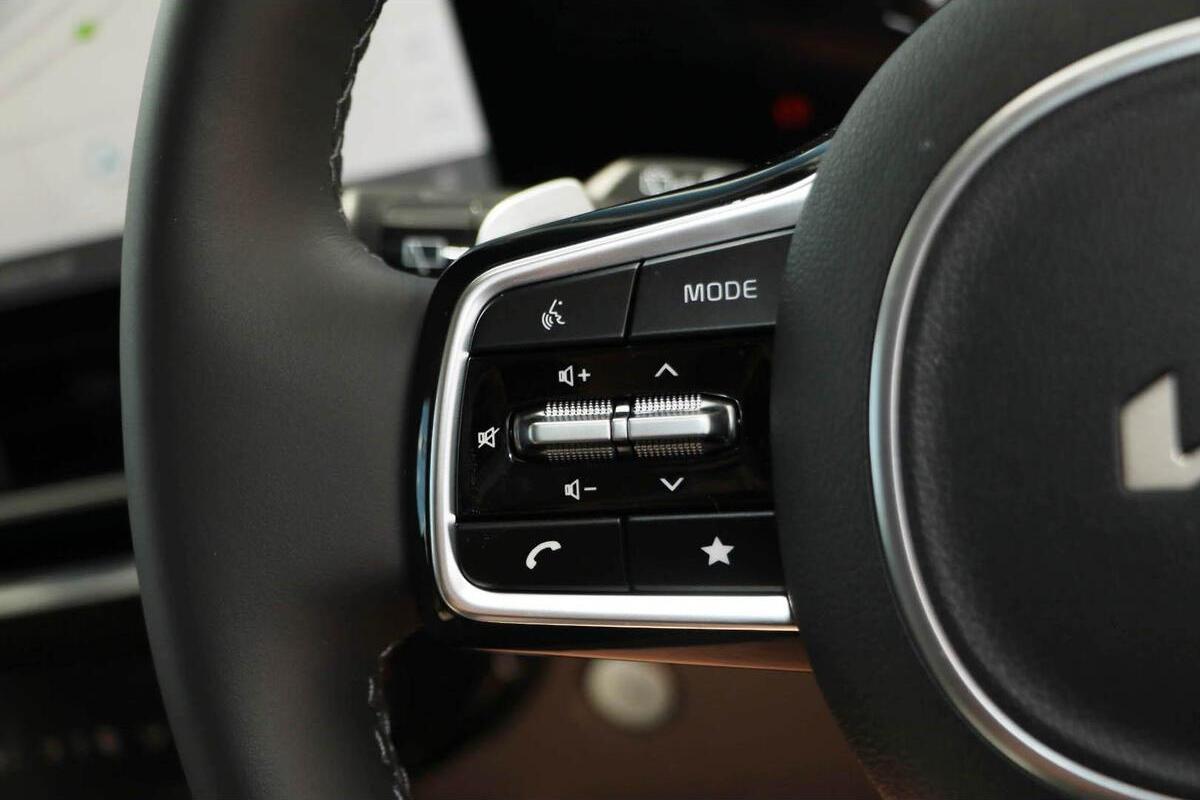 2024 Kia Carnival GT-Line Auto MY25 image 20